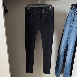 Buckle Black Women’s Black Ankle Skinny Jeans